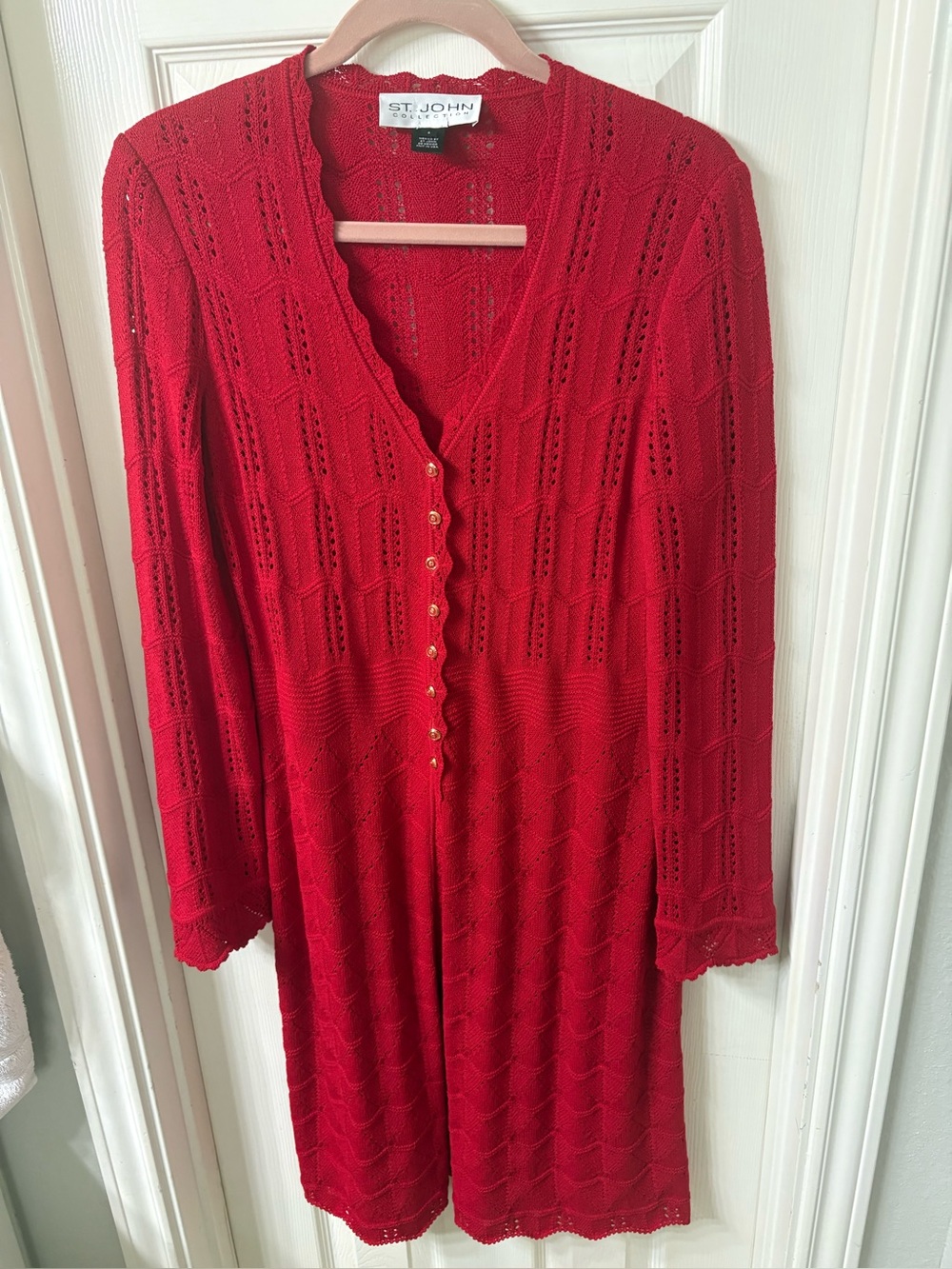 ST JOHN COLLECTION RED KNIT BUTTON DOWN DRESS-Intricate pattern-sz 6